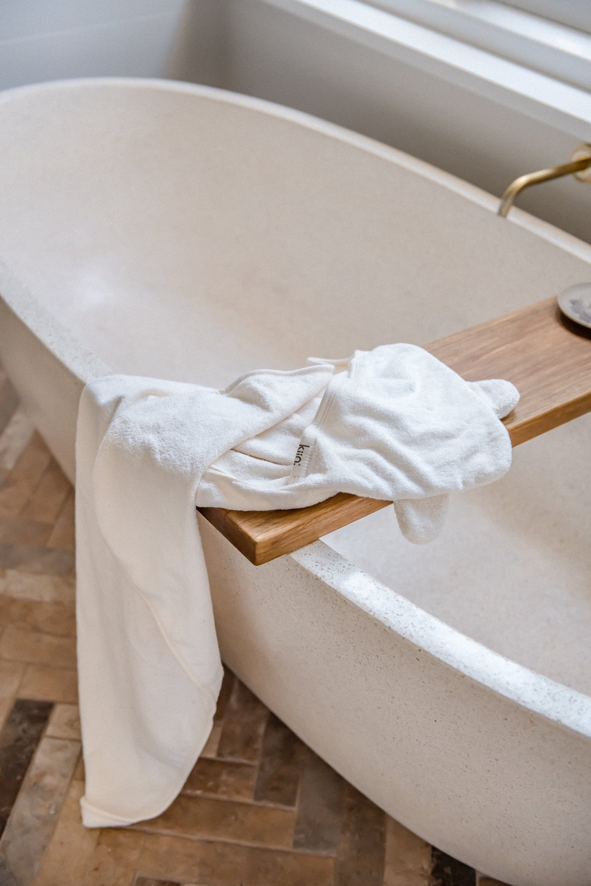 Hooded Towel Towels + Wash Cloths Kiin ®