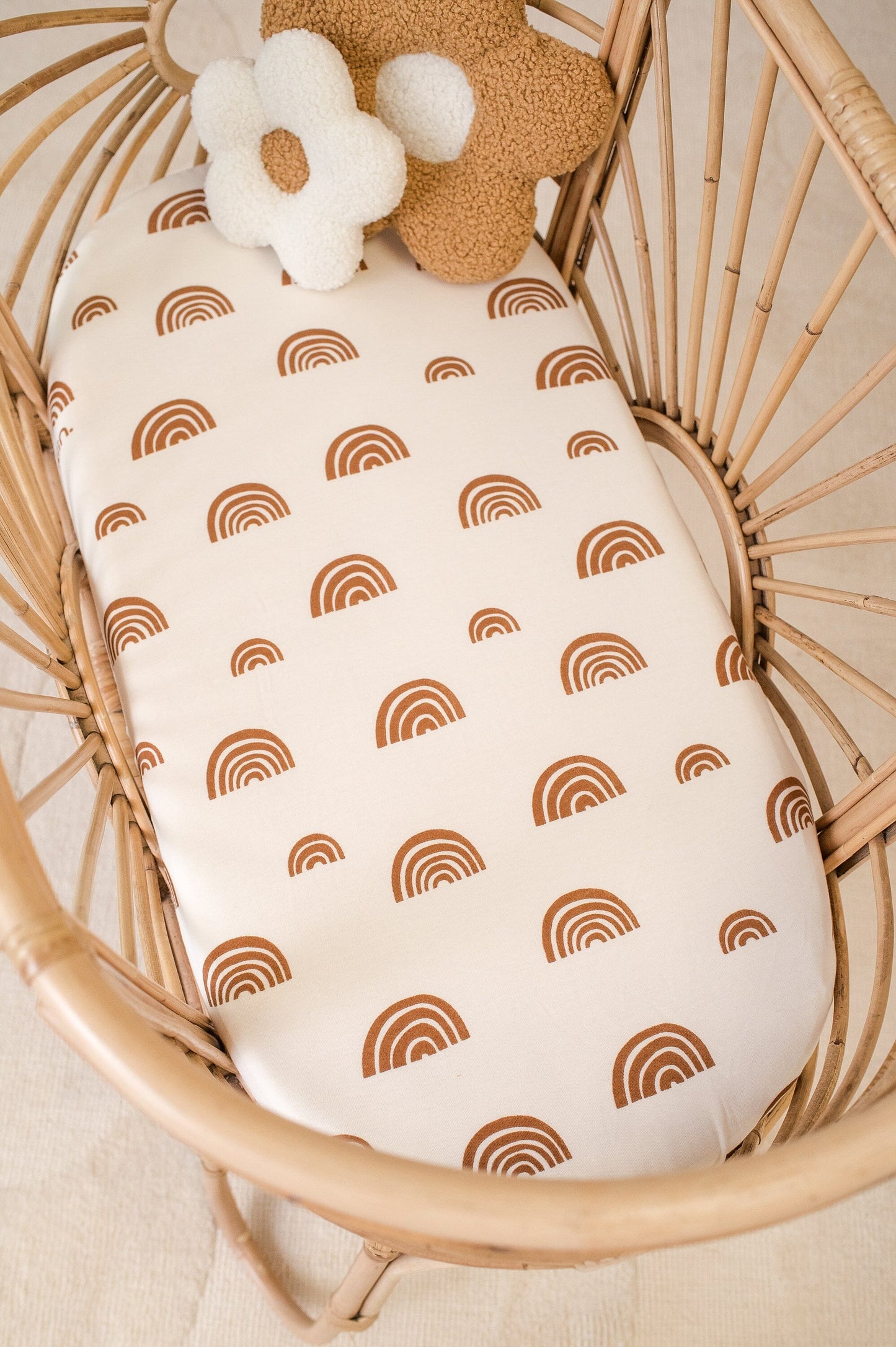 Organic Change Pad/Bassinet Sheet Sheets Kiin ® Rainbow