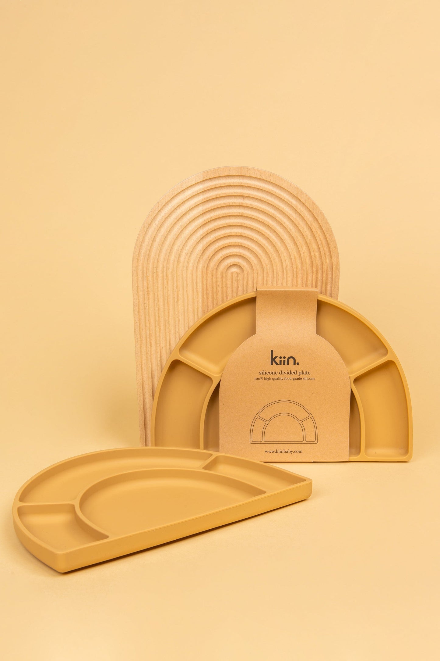 Silicone Divided Plate Bibs + Tableware Kiin ®