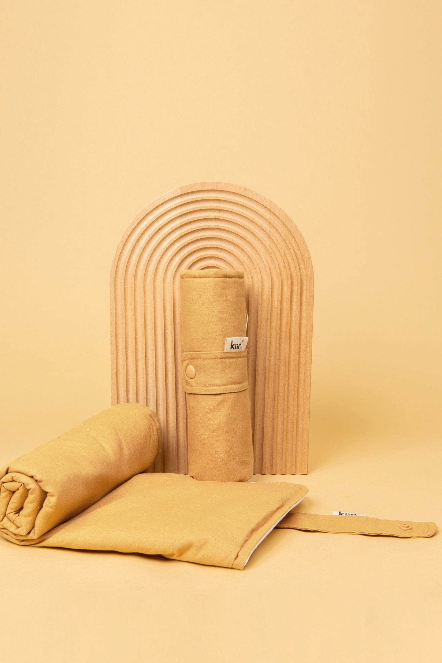 Travel Change Mat Change Mat + Accessories Kiin ® Golden Tan