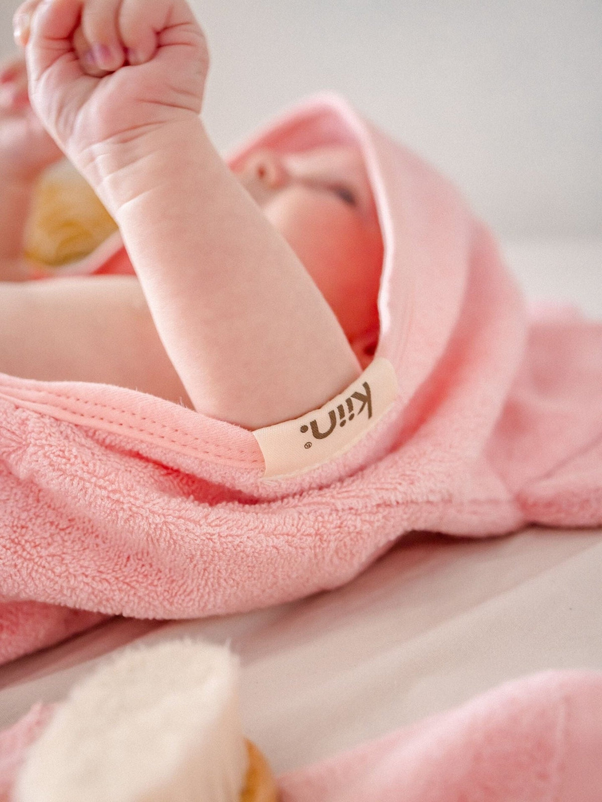 Hooded Towel - Peony Towels + Wash Cloths Kiin ® 