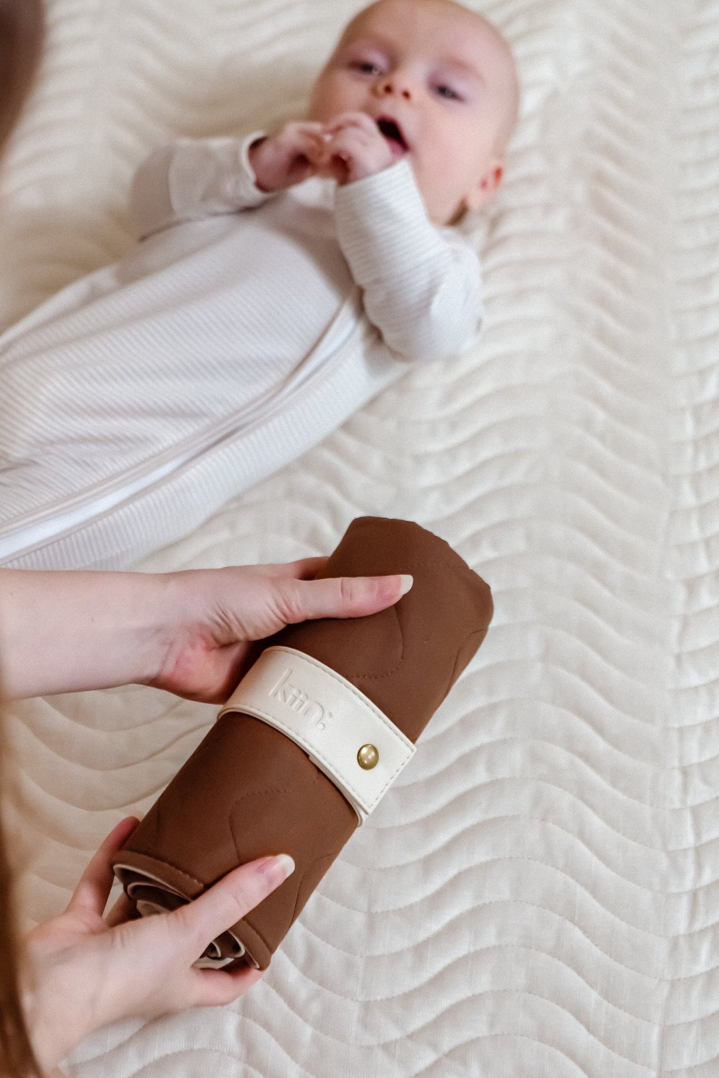 Luxe Travel Change Mat Change Mat + Accessories Kiin ® 