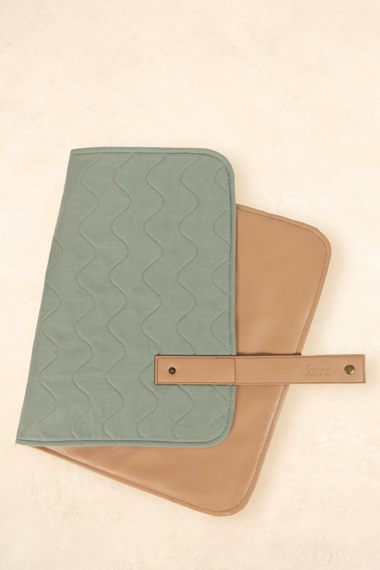Luxe Travel Change Mat Change Mat + Accessories Kiin ® 