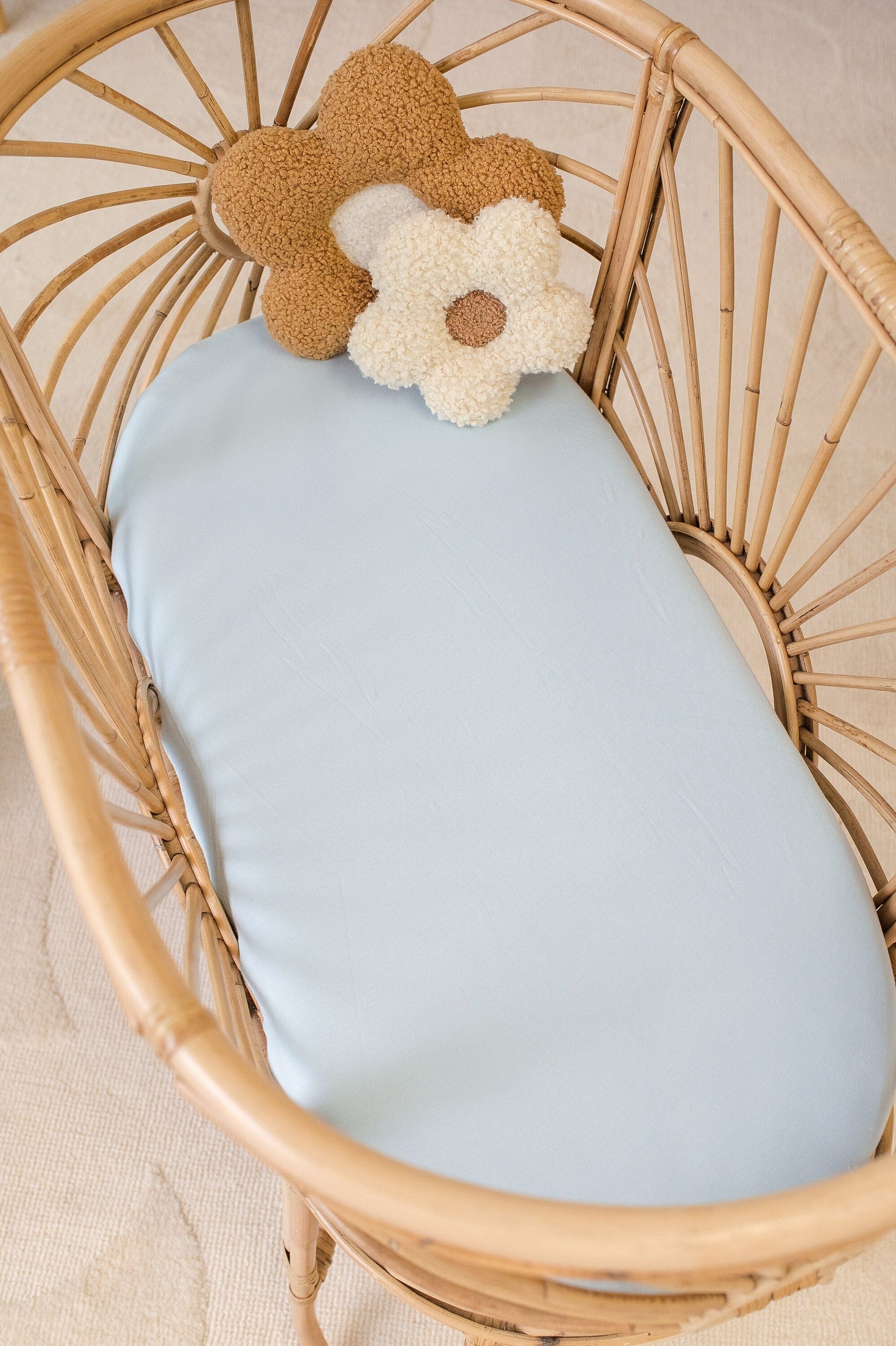 Organic Change Pad/Bassinet Sheet Sheets Kiin ® Pastel Sky 