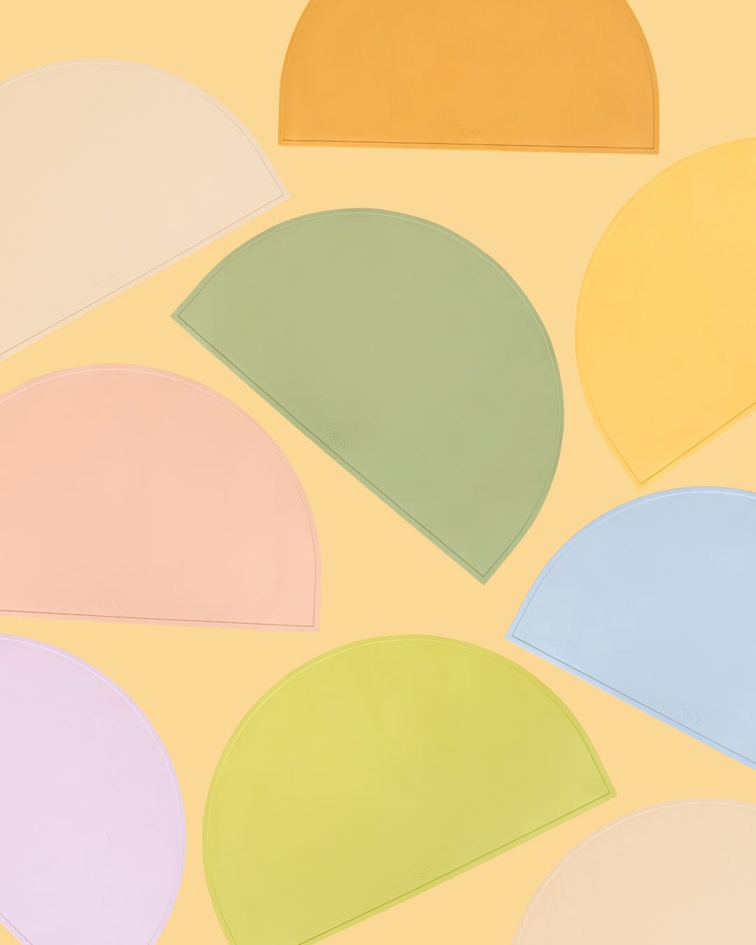 Silicone Placemat Bibs + Tableware Kiin ® 
