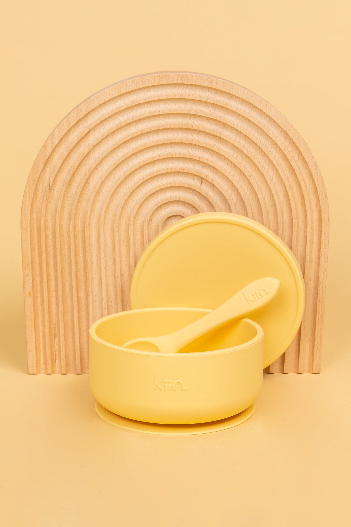 Silicone Suction Bowl with lid + Spoon Set Bibs + Tableware Kiin ® Buttercup 