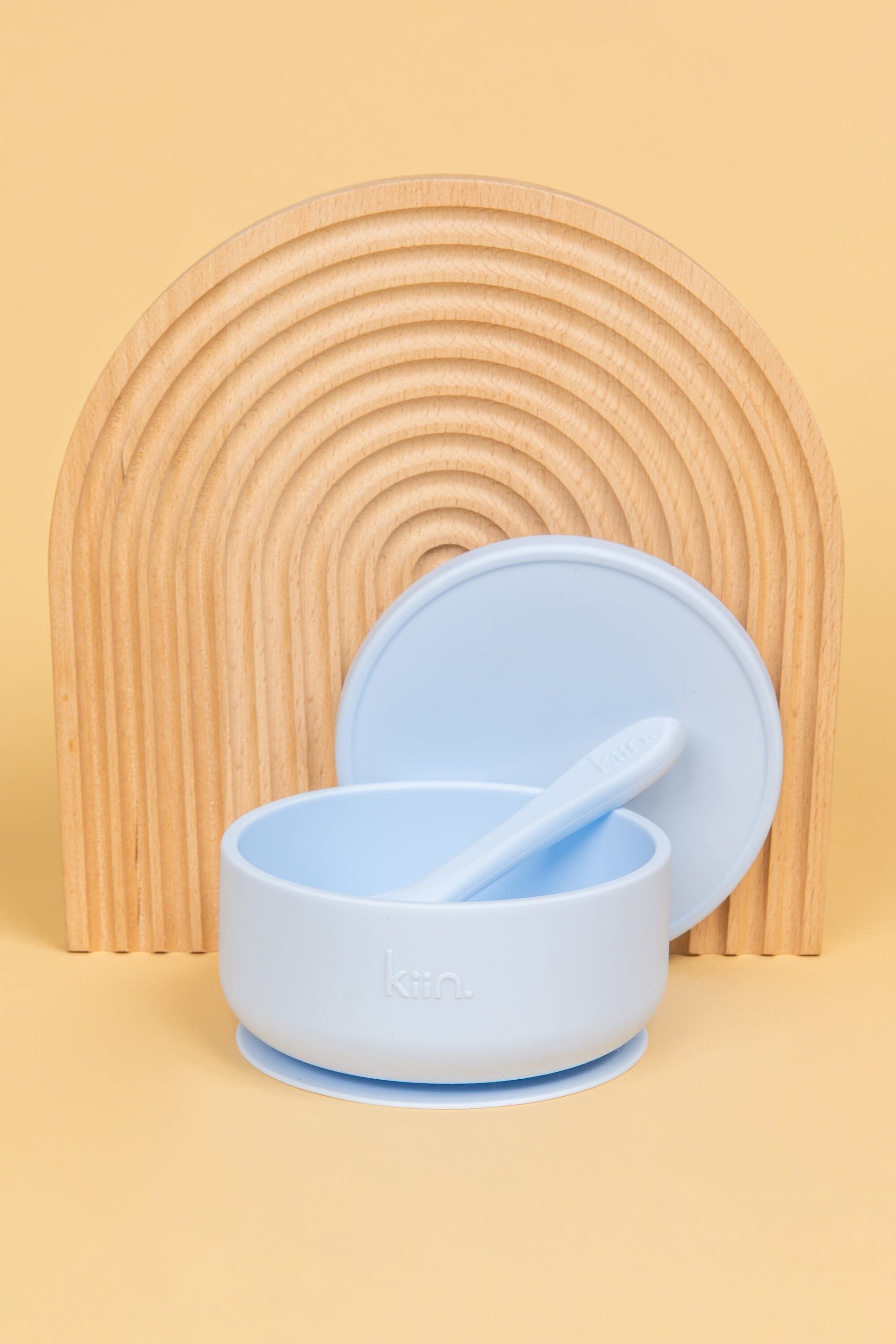 Silicone Suction Bowl with lid + Spoon Set Bibs + Tableware Kiin ® Pastel Sky 